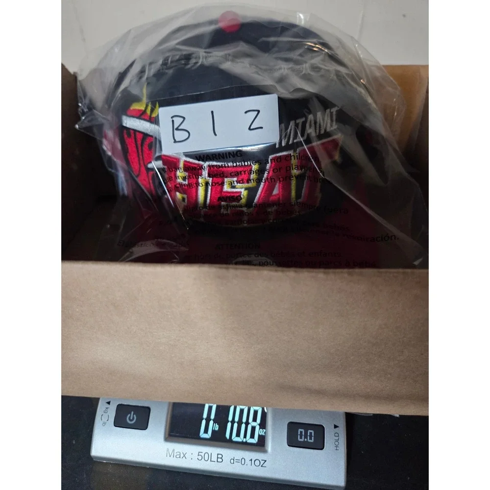 Vintage‎ Miami Heat New Era 9FIFTY Snapback Hat Black Red 2011 NBA Big Three Era