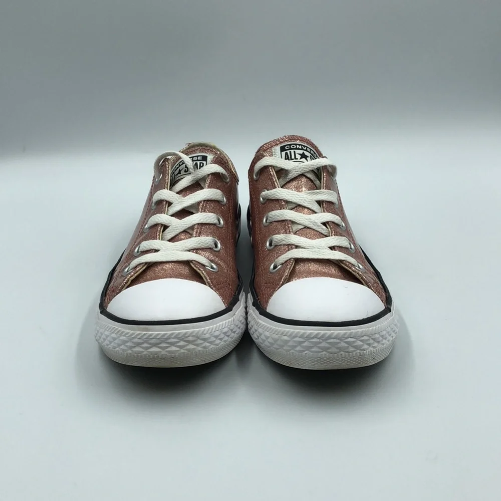 Converse Chuck Taylor Low Shoes Junior Sz‎ 2