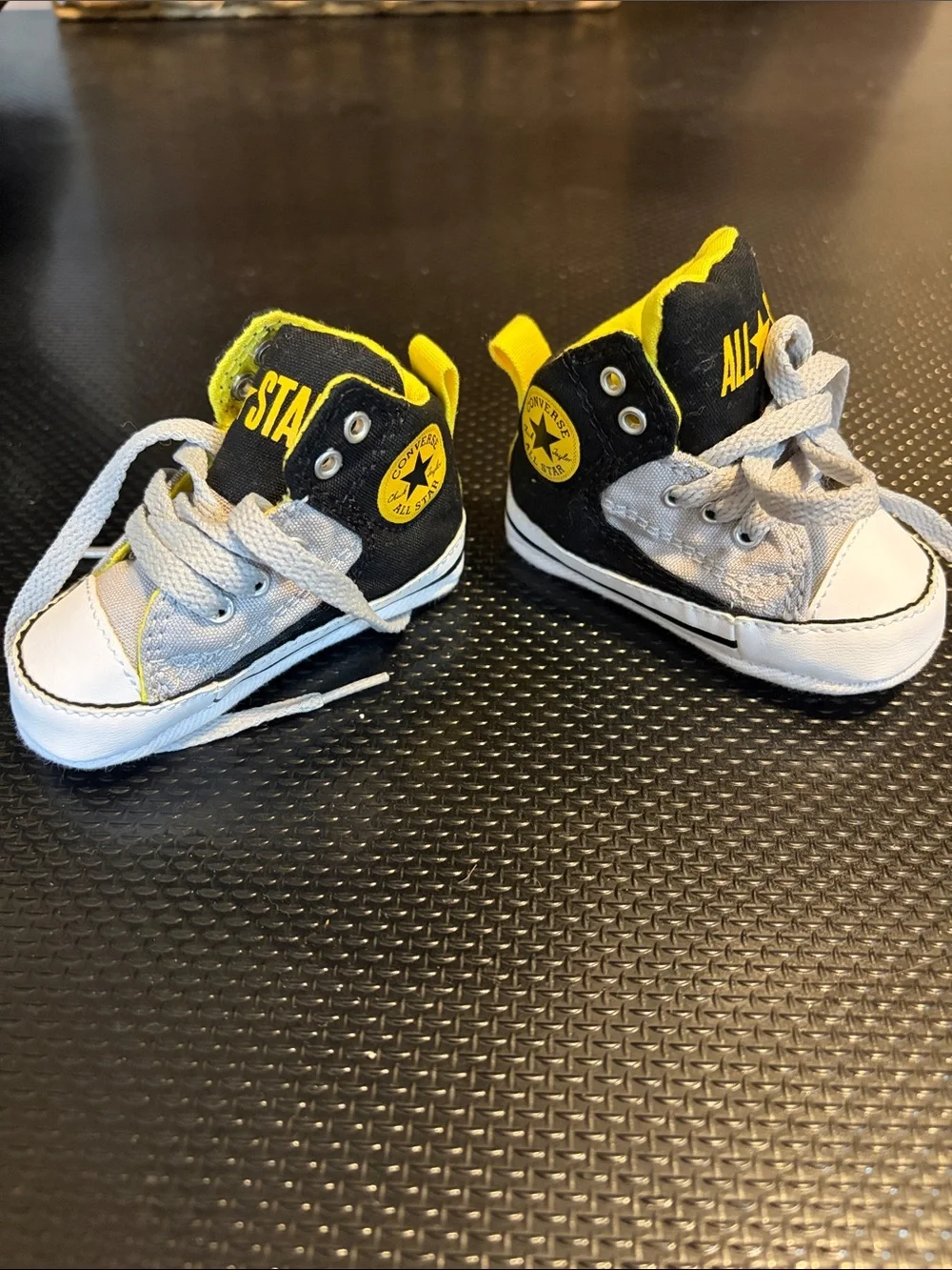 ⭐️Converse All Star Baby High-Top Sneaker booties in Black, Gray & Yellow