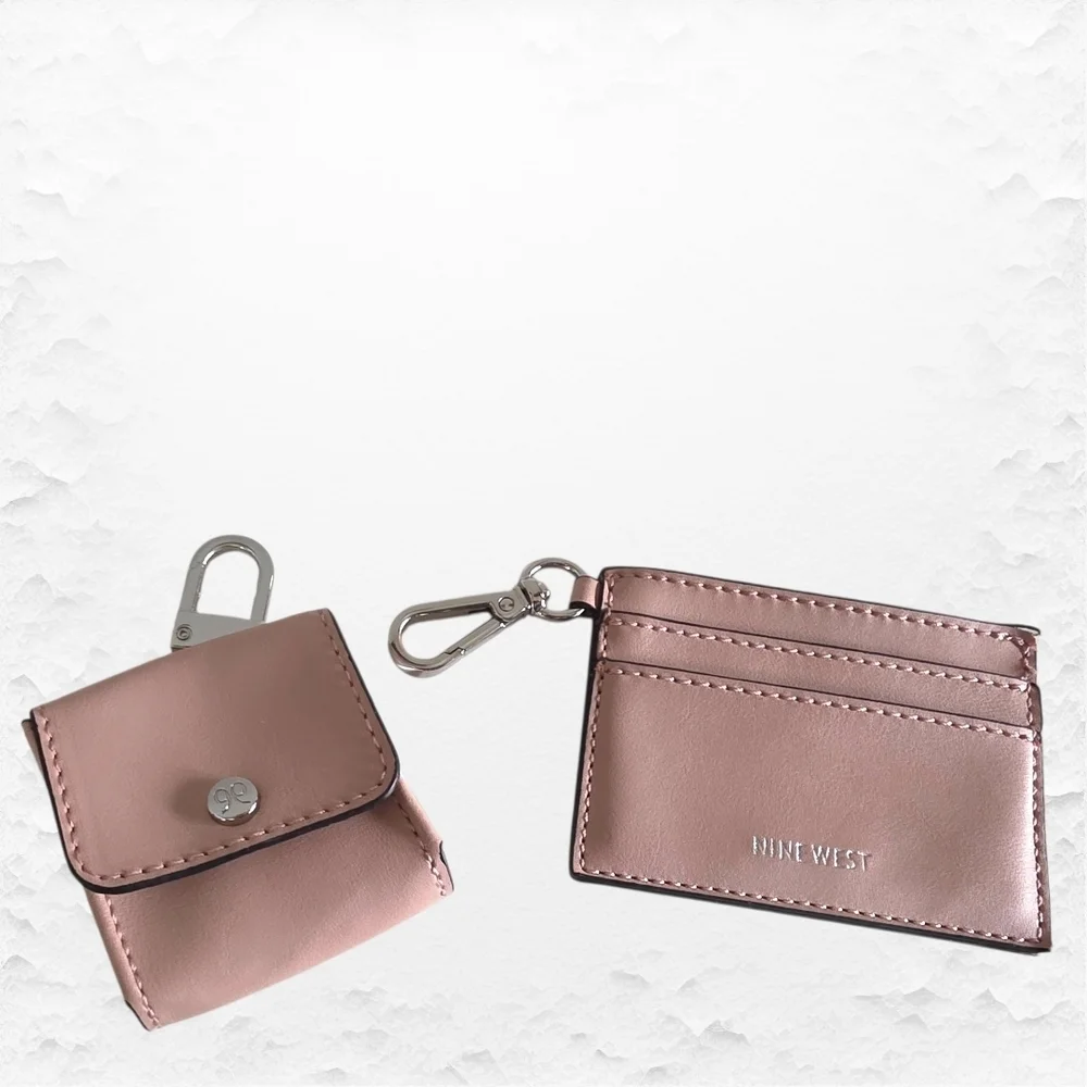 Nine West giftable access