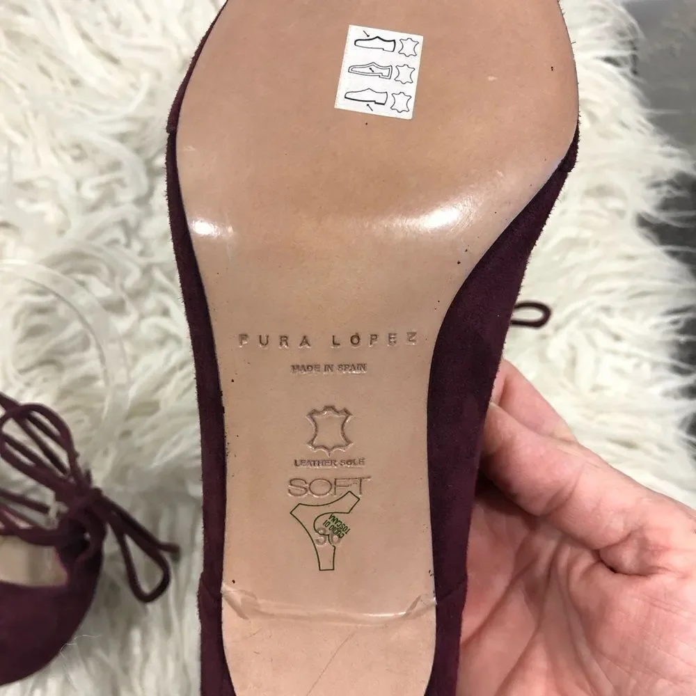 Pura Lopez like new