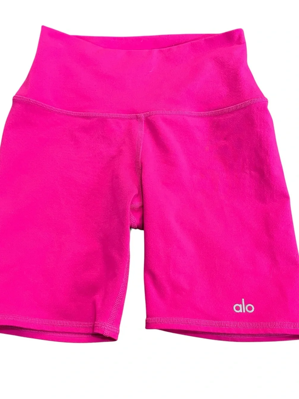 ALO Yoga bright hot