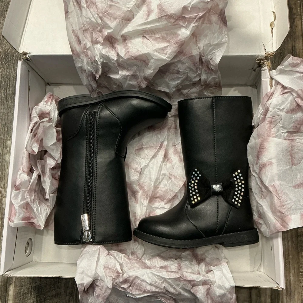 Jessica Simpson stylish mid