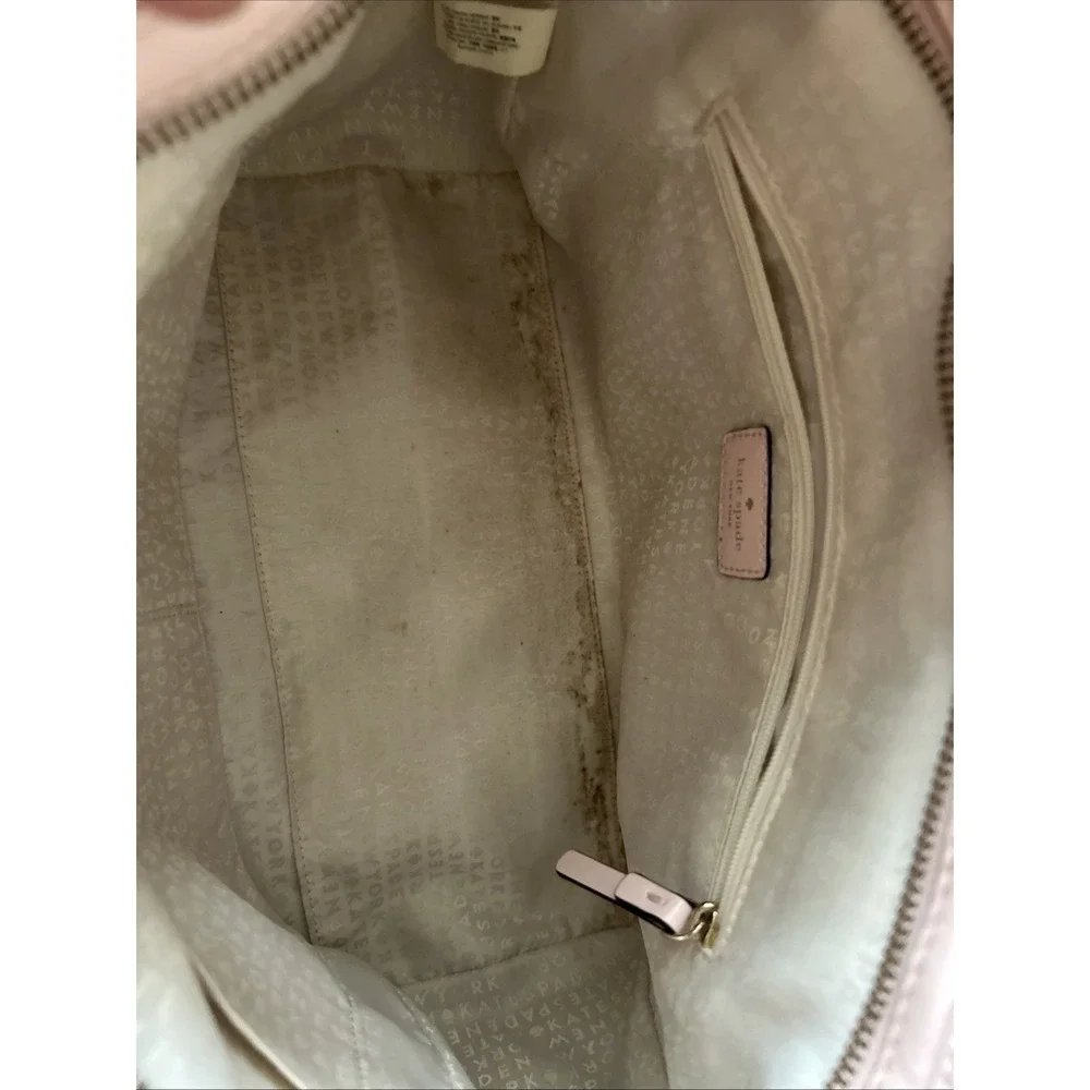 kate spade new york has staining