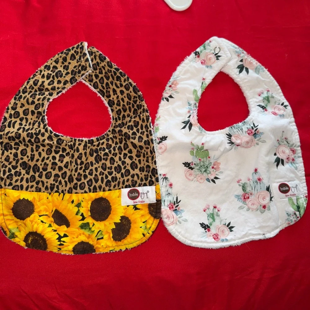 inside out stylish bib