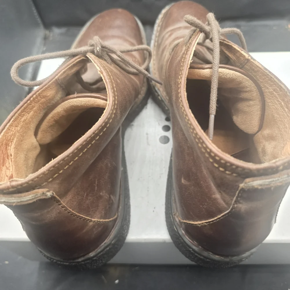 Born classic leather