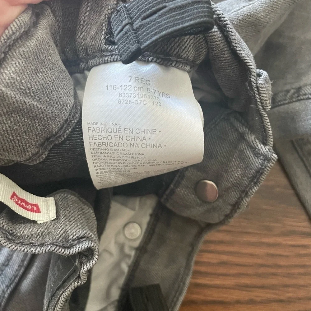 Levis size fits