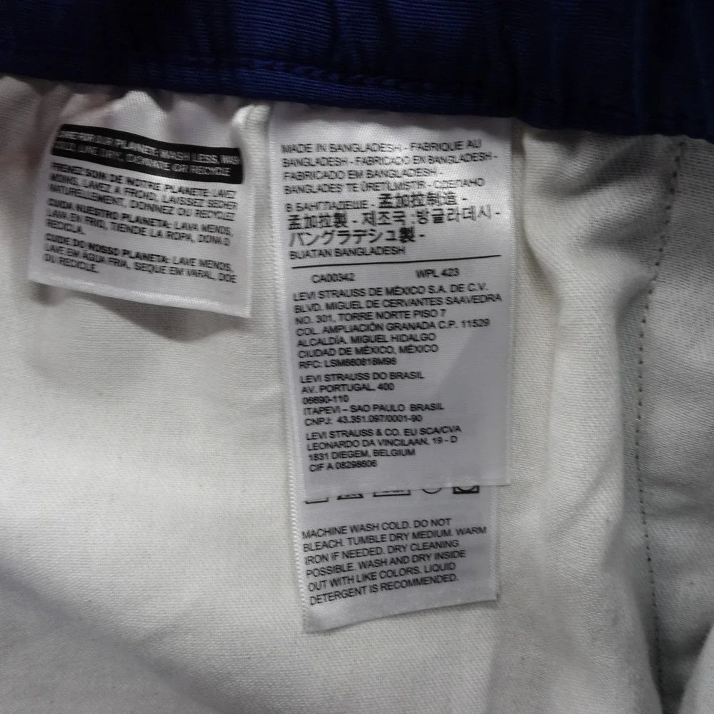 Levis levis mens