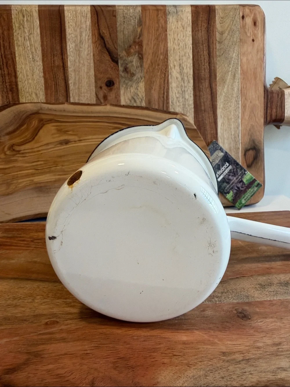 unbranded white enamel