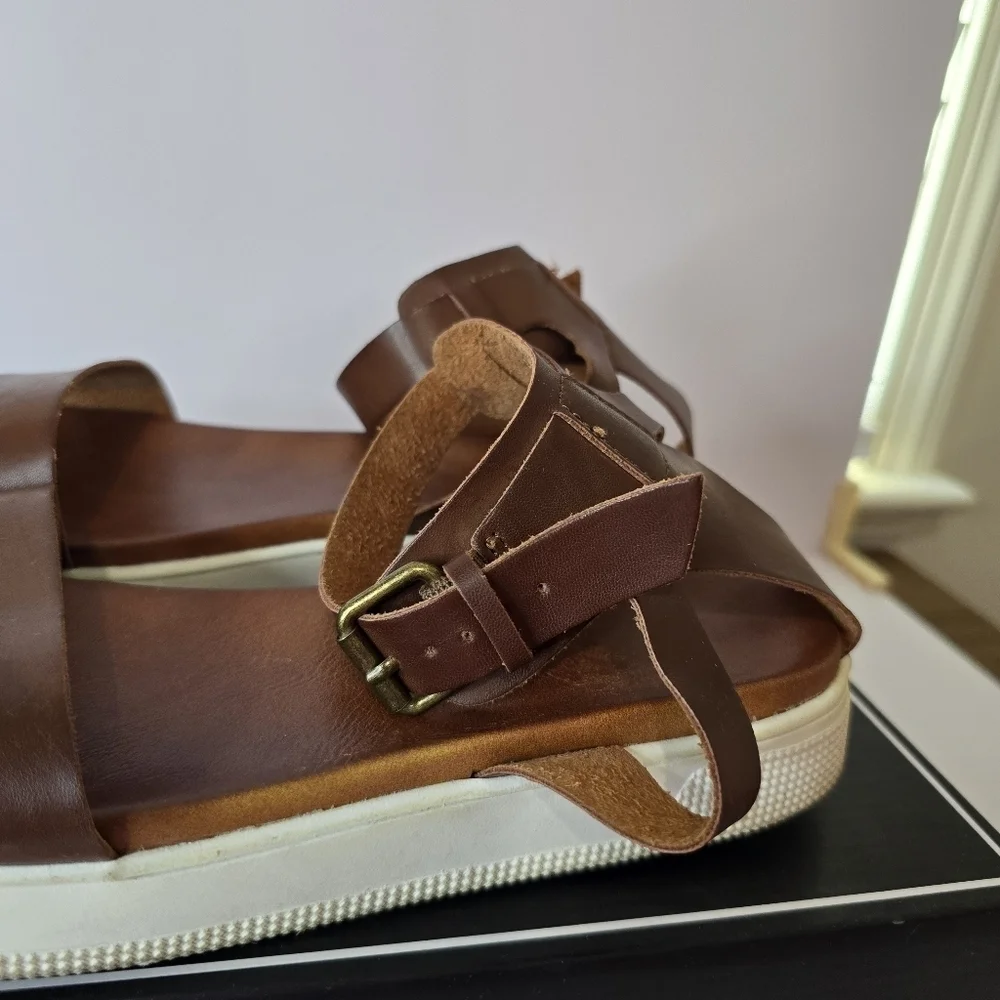 ⭐️40% Off⭐️ MIA Ellen Sandals in Cognac