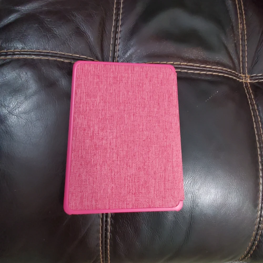 Amazon Kindle protective pink