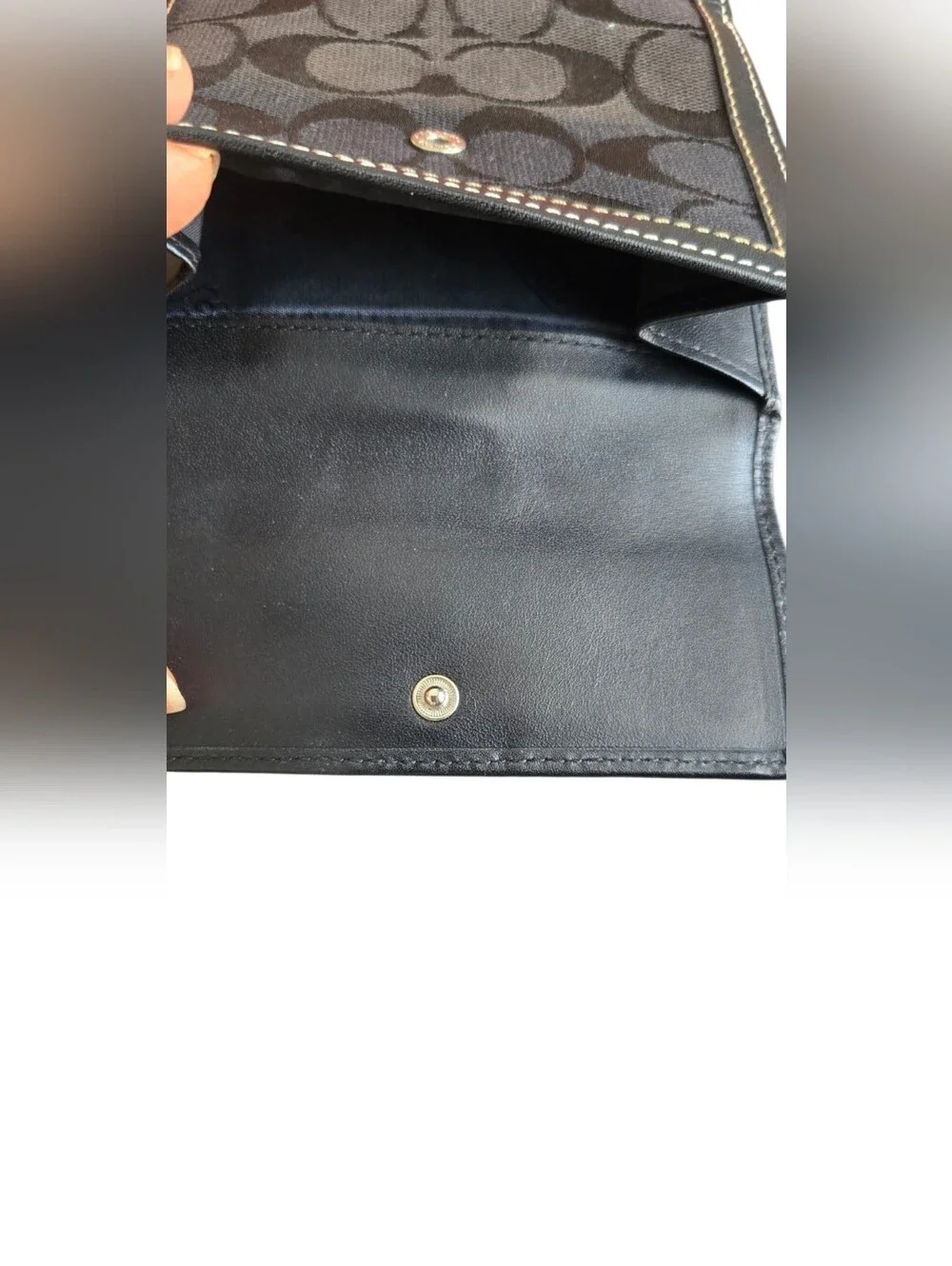 Coach classic signature