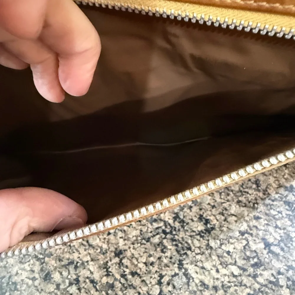 Vintage 1975 American Tourister Tan Faux Leather Document Clutch Bag Japan Made