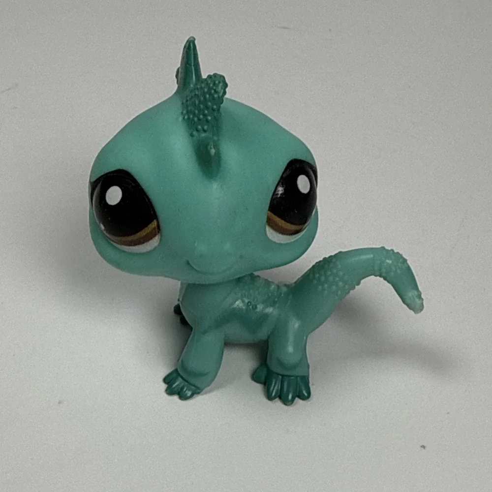 Littlest Pet Shop Iguana RARE Small FlawAuthentic C-031G 2010