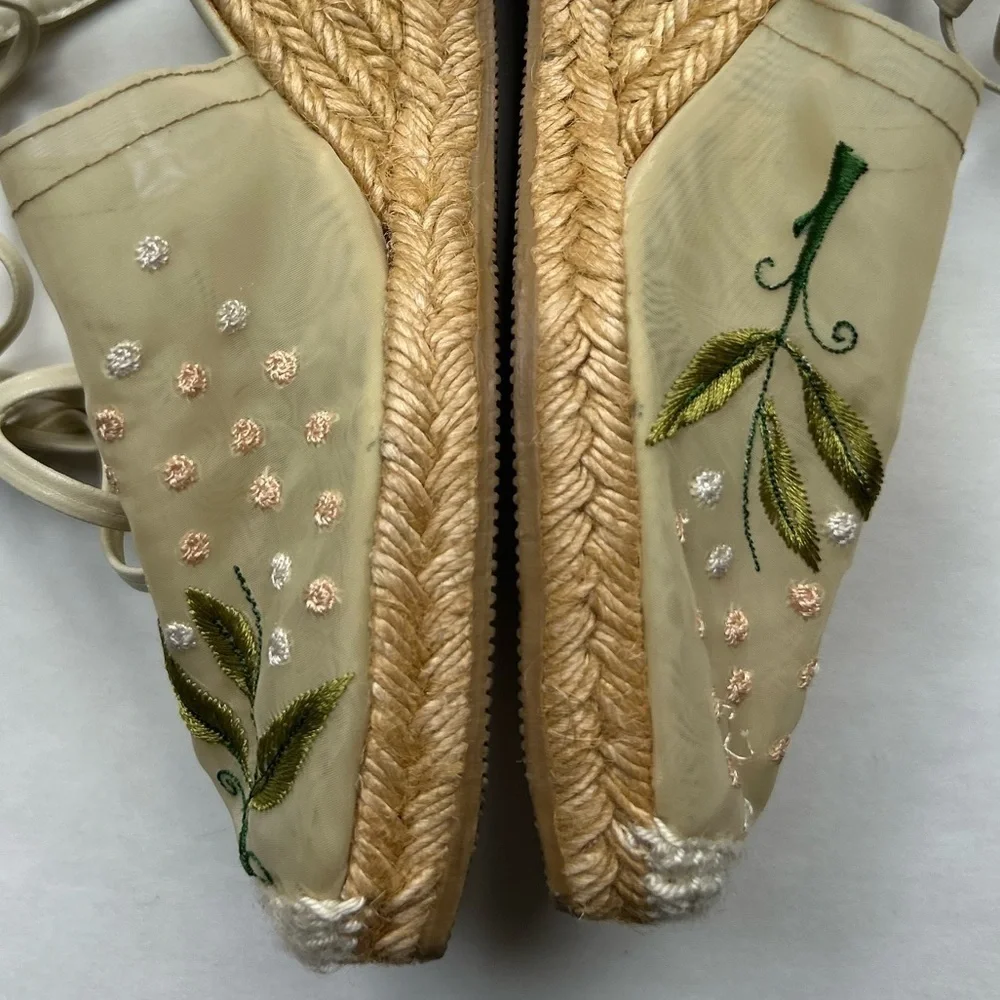 simard embroidered