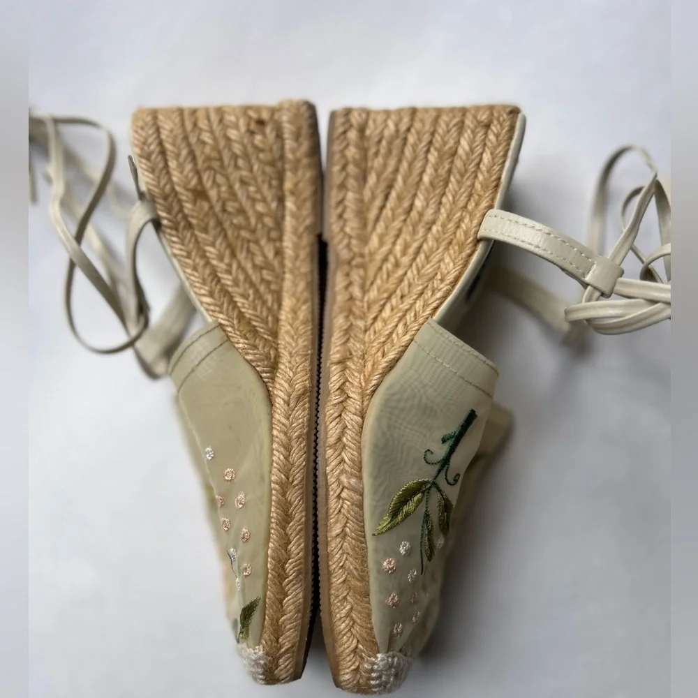 simard embroidered