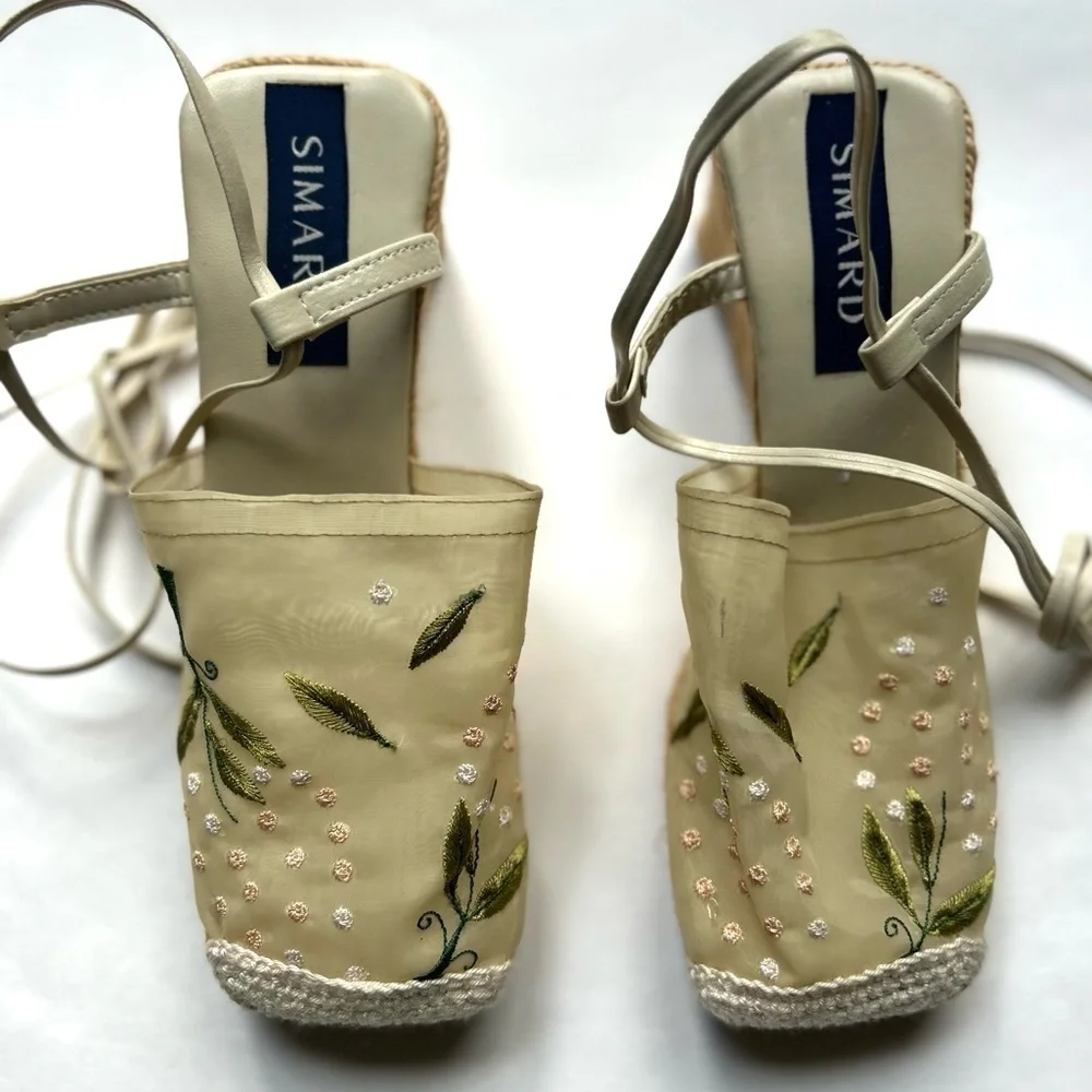 simard embroidered