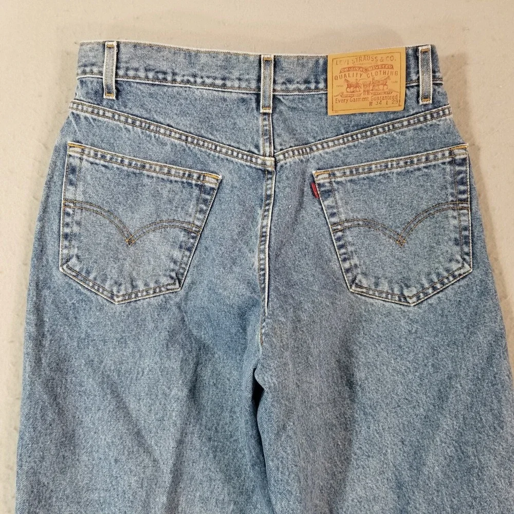 Levis good used