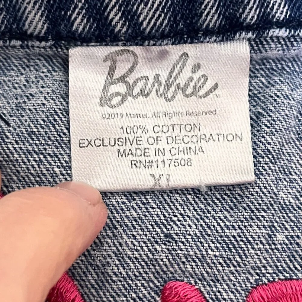 Barbie Girls Denim Trucker Jacket Size XL Acid Wash Pink‎ Embroidered Logo Retro