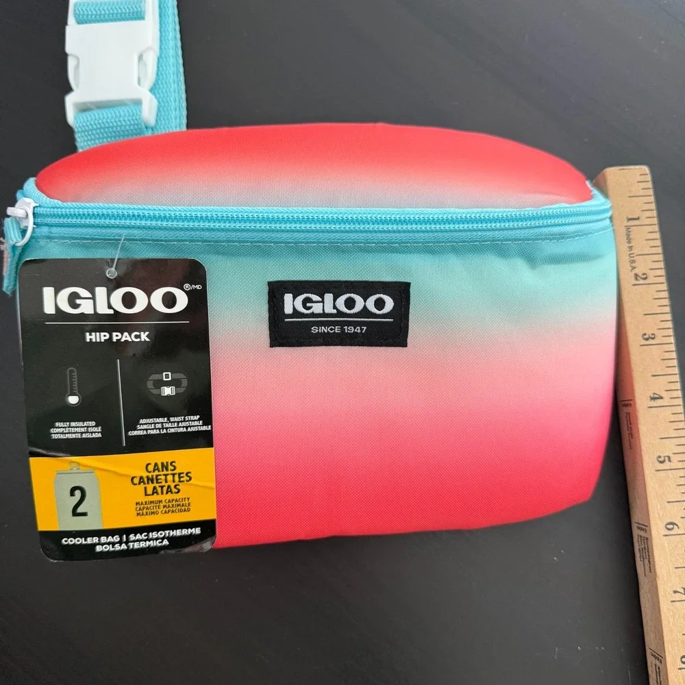 Igloo hip pack
