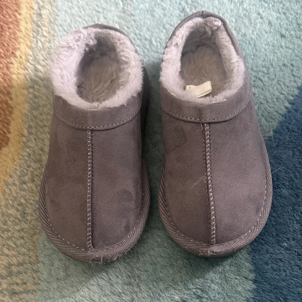 Target Kids' Cozy Gray Slippers