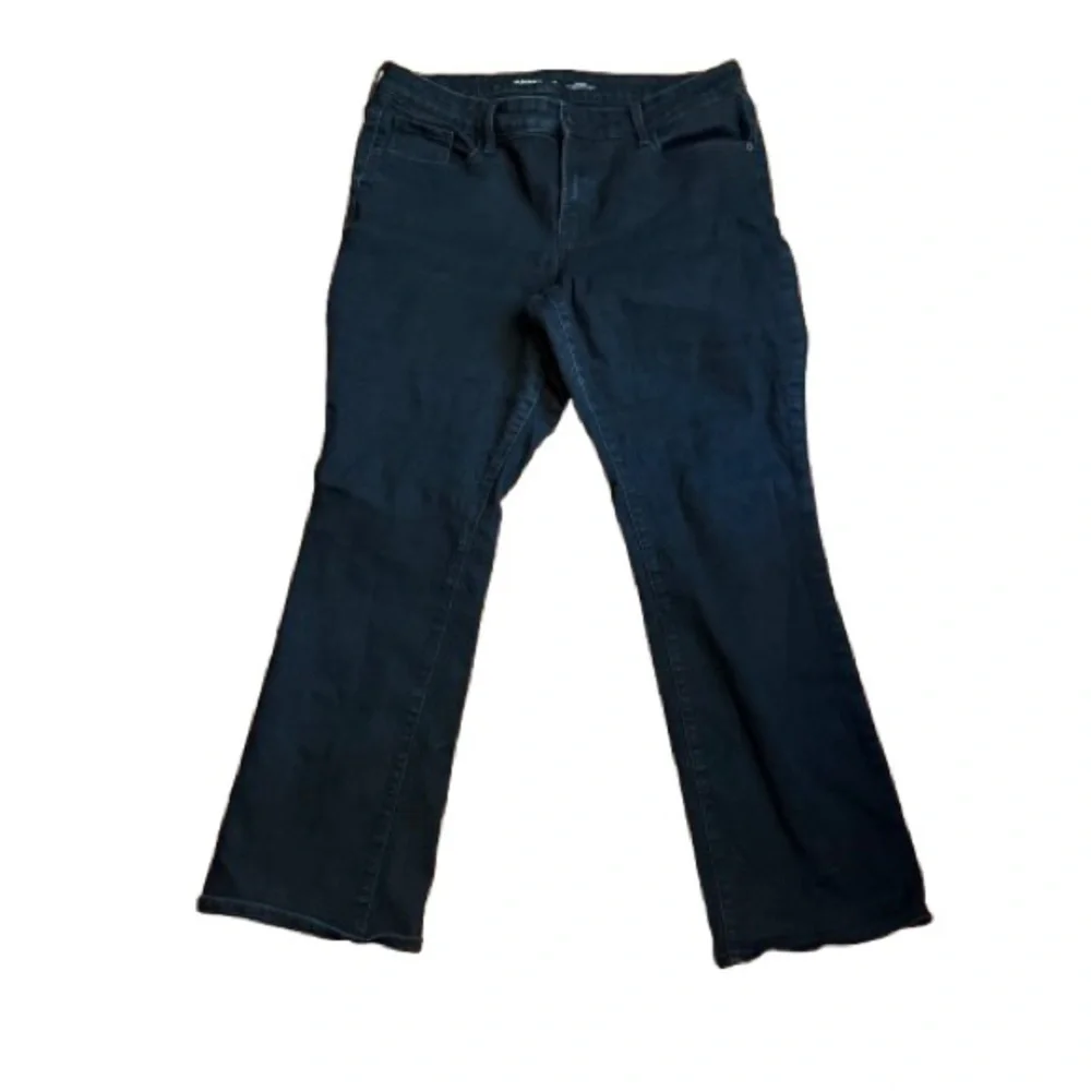 Old Navy 12 Petite Mid-Rise Kicker Bootcut Black Stretch Jeans