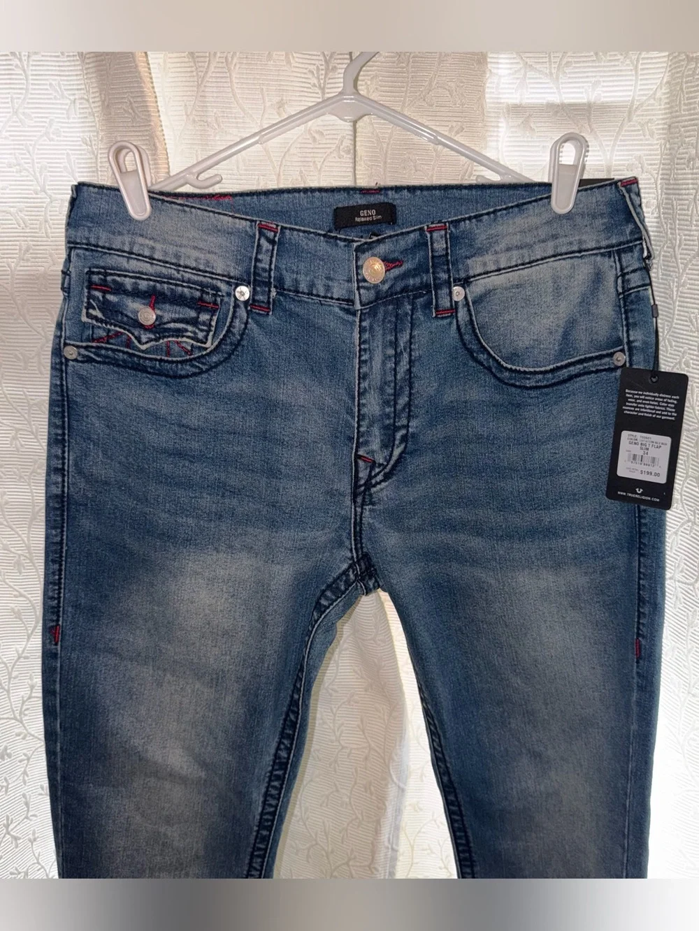 True Religion men’s size