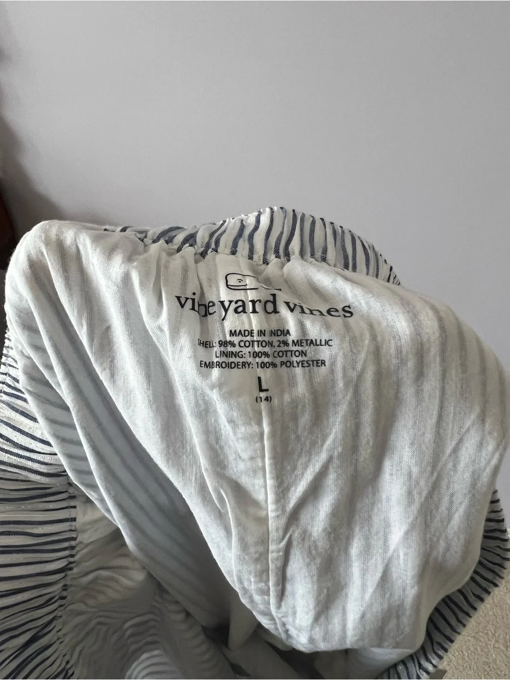 Vineyard Vines striped navy
