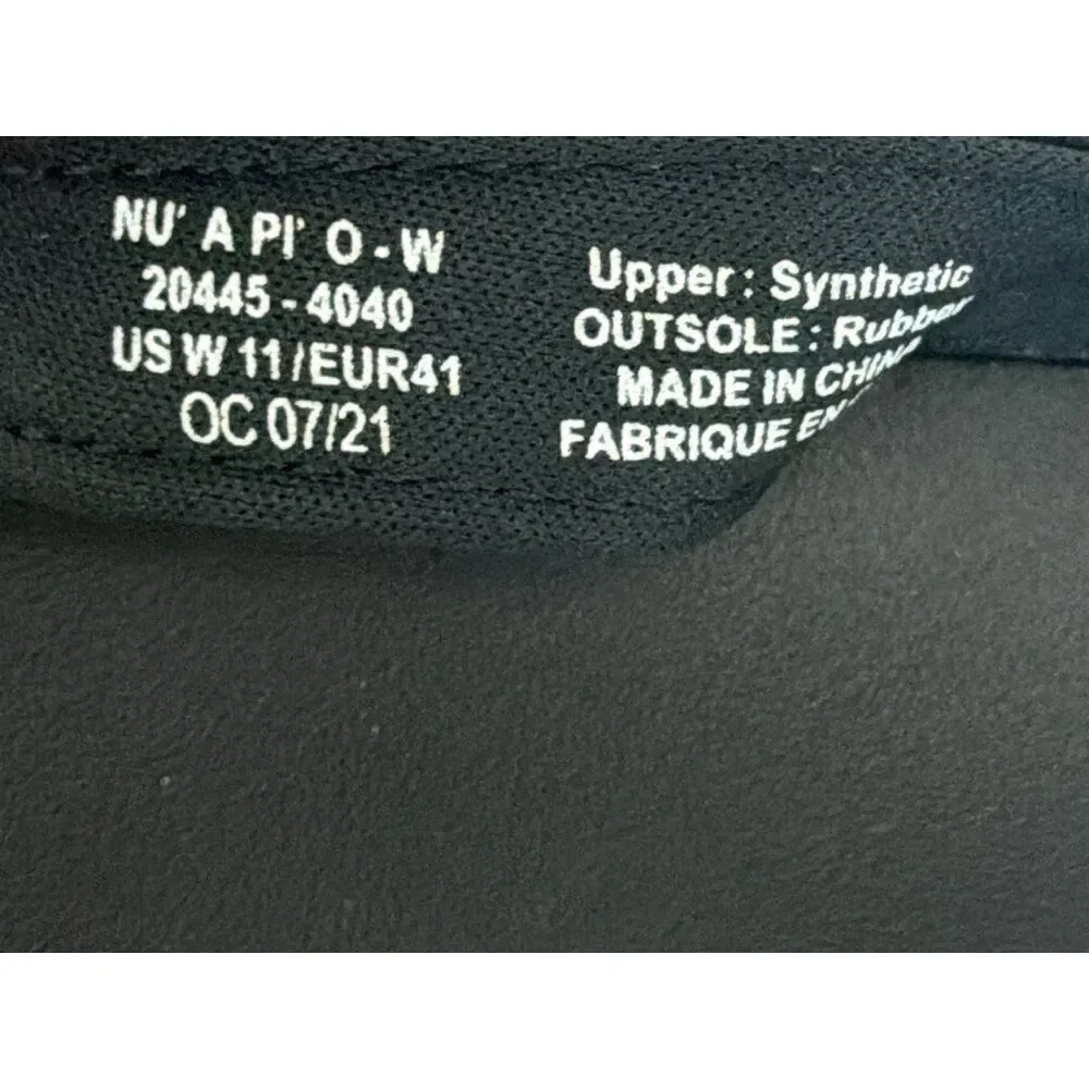 OluKai Nu'a Pio women's Black Thong Beach Slippers / Sandals Size 11