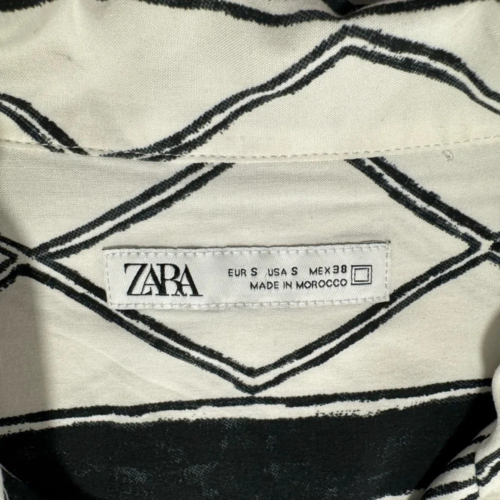 Zara black white