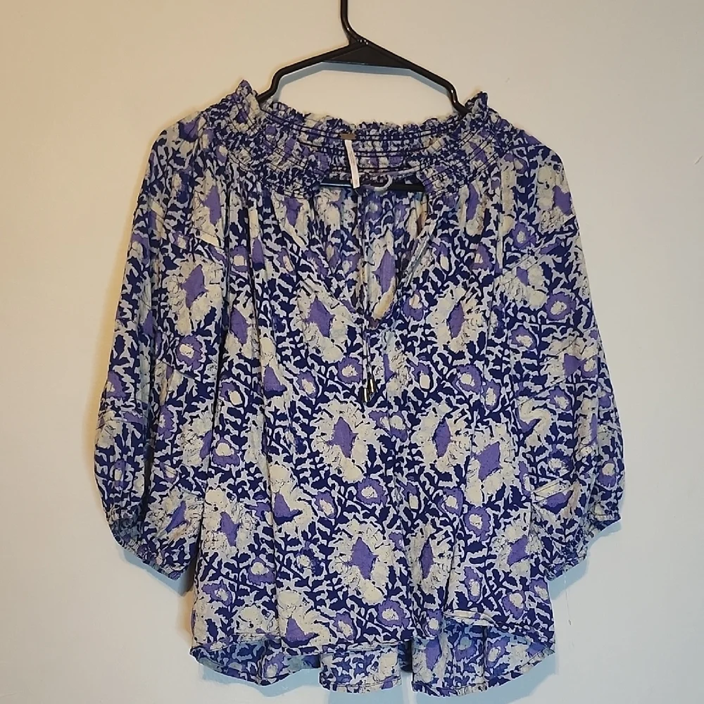 Free People Blue and Cream Floral Blouse