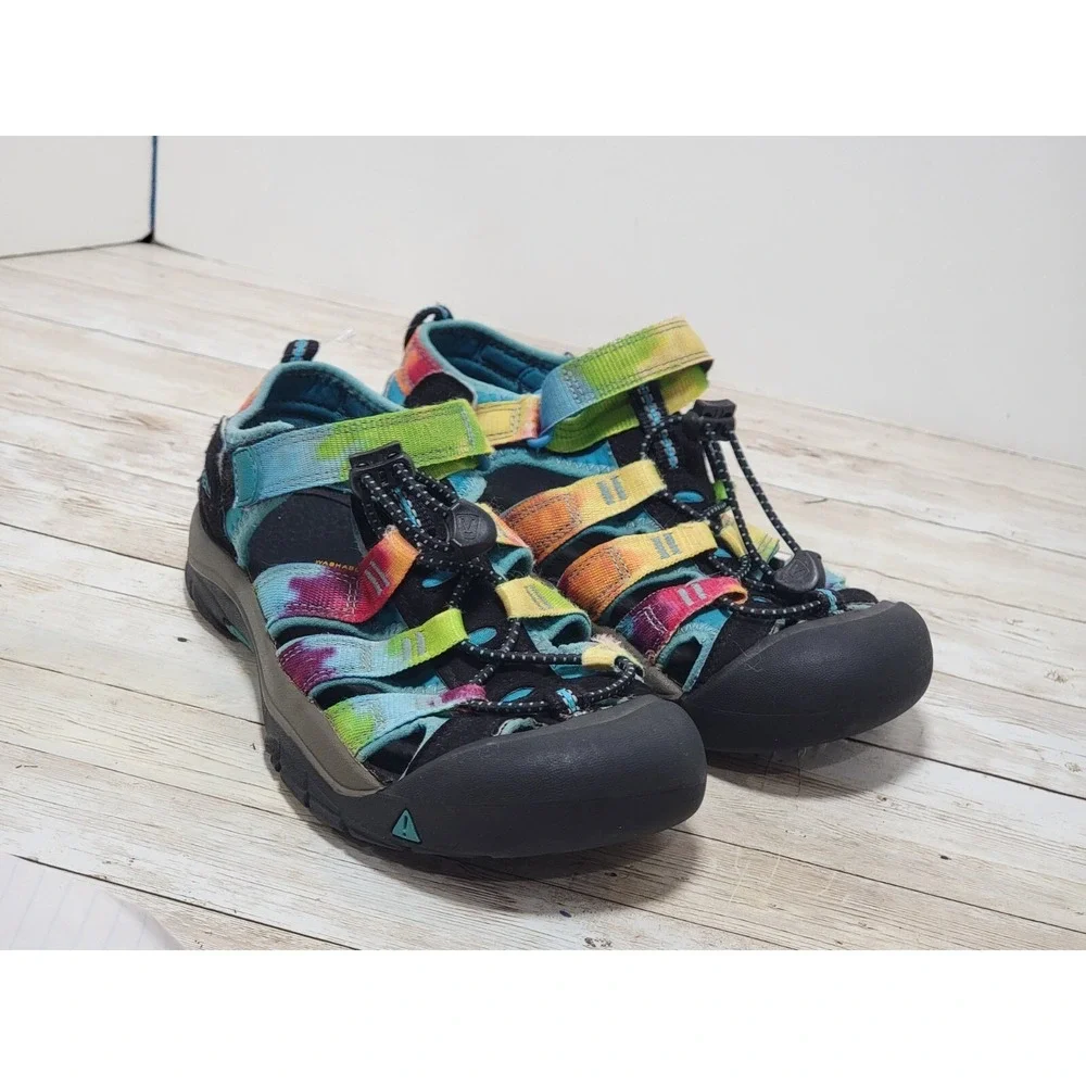 Keen Newport H2 Black Rainbow Tie Dye 1018441 Sandals‎ Water Shoes US Size 4/5