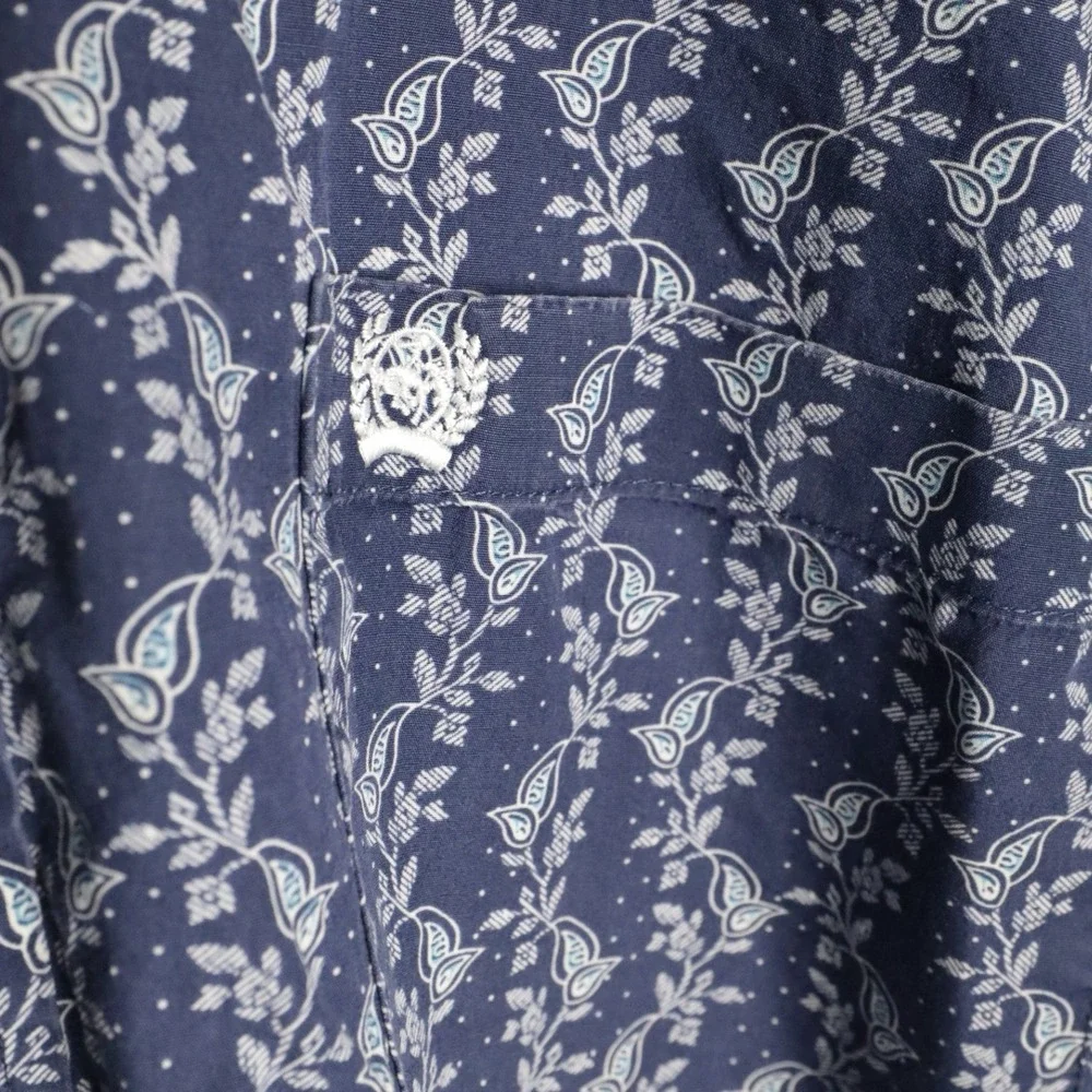 Cinch Mens Long Sleeve Button Down Shirt Blue Paisley‎ Print Size M