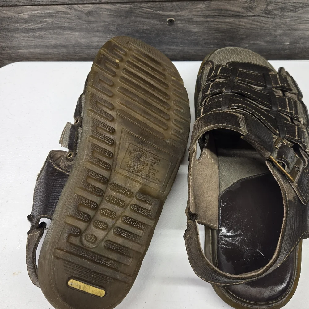 Dr. Martens stylish brown