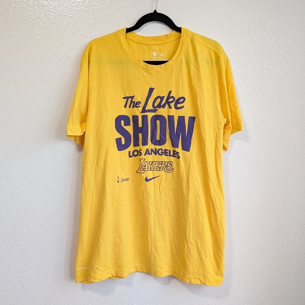 Nike NBA LA Lakers Dri Fit The Lake Show‎ Graphic Short Sleeve T-Shirt XL