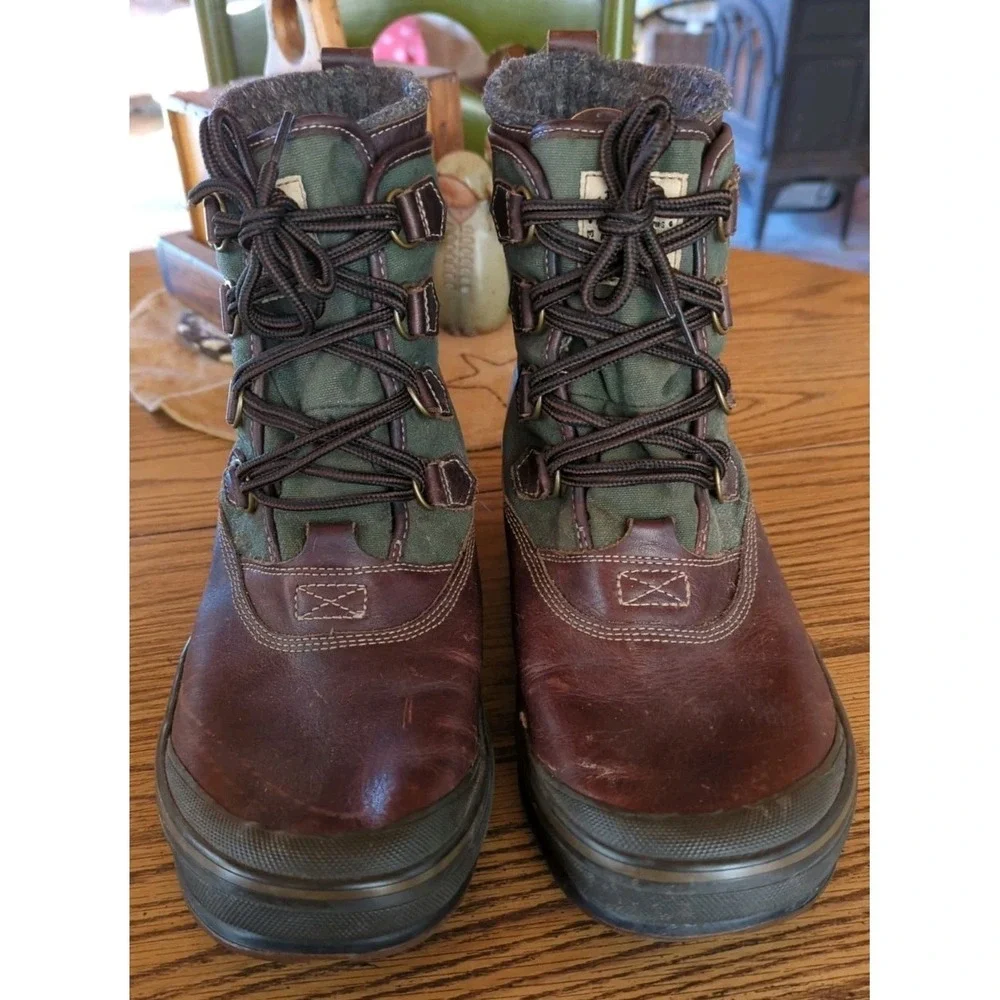 Vintage Clarks Green Canvas‎ Brown Leather Wool Lined Boots 11 M Waterproof