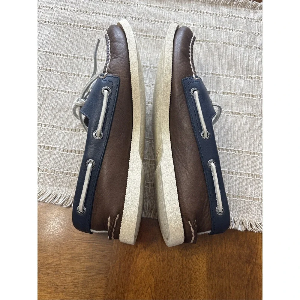 Sperry authentic men