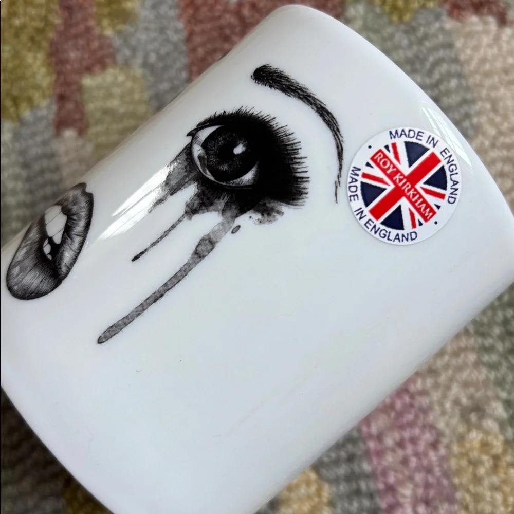 Lauren Dickinson Clarke London The Poet English Fine Bone China