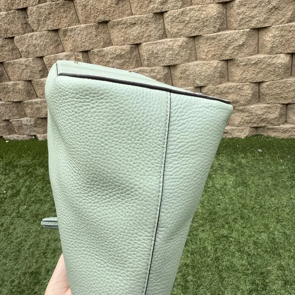 Kate Spade medium mint pebbled leather zip tote NWT