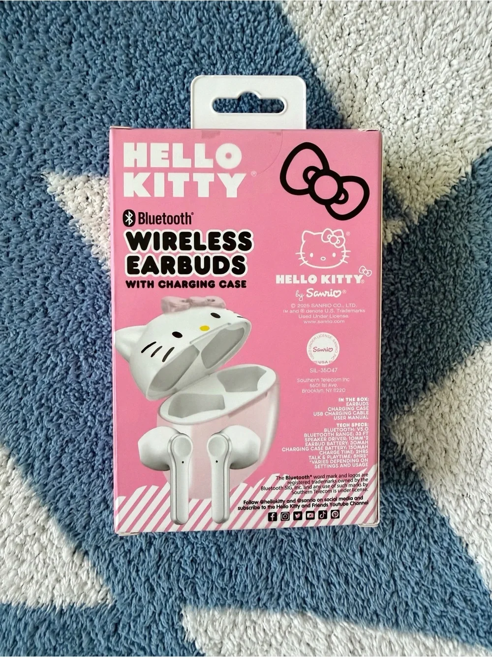 Hello Kitty Pink Bluetooth Wireless Earbuds with Character Charging Case