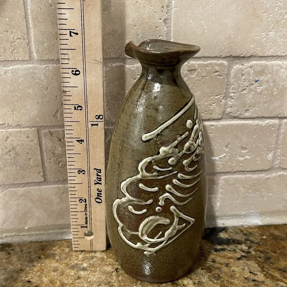 Studio Art Pottery Vase 6.5‎ Inch Olive Green Fish Skeleton Fossil Signed