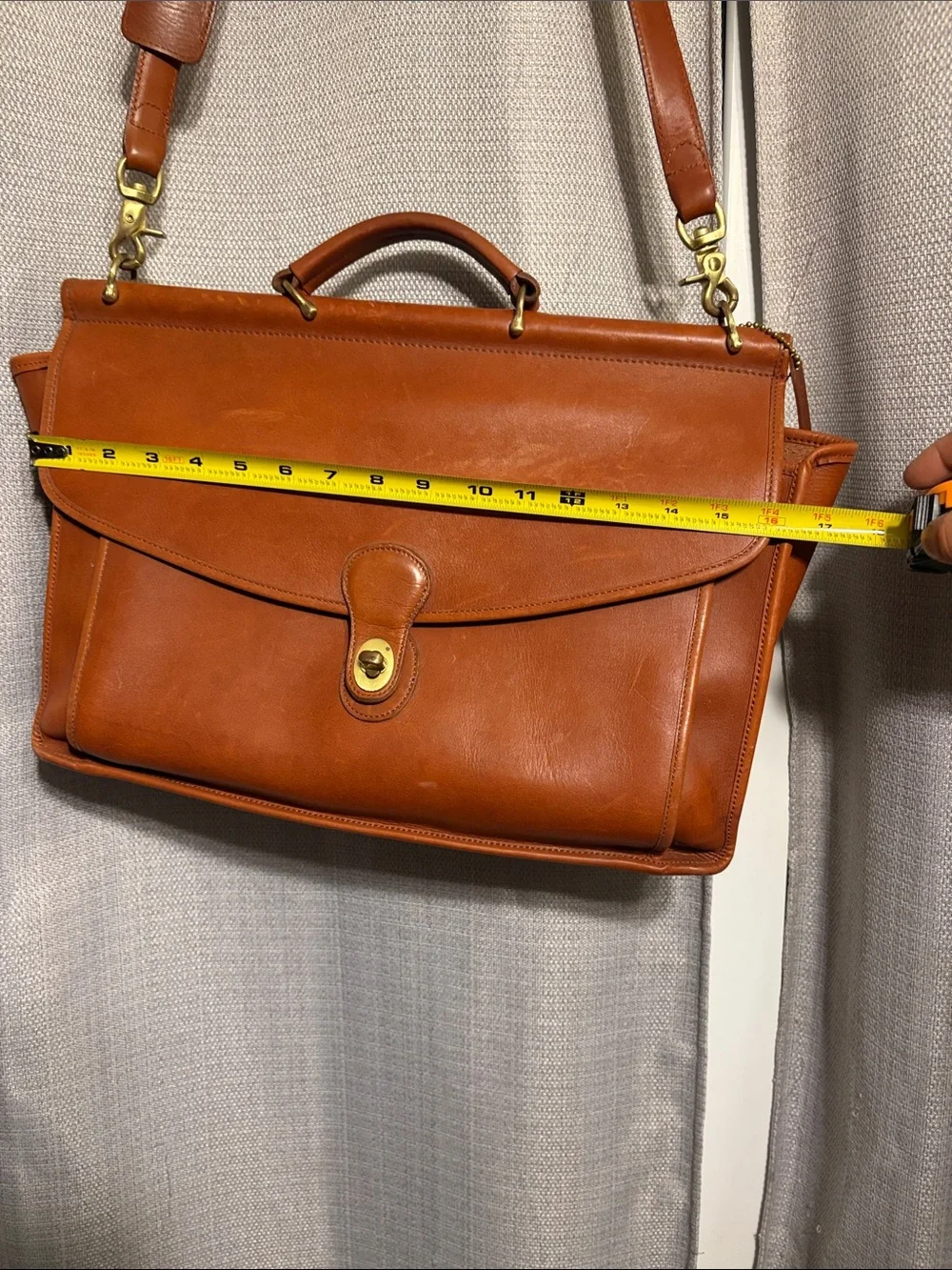 Coach flap padded