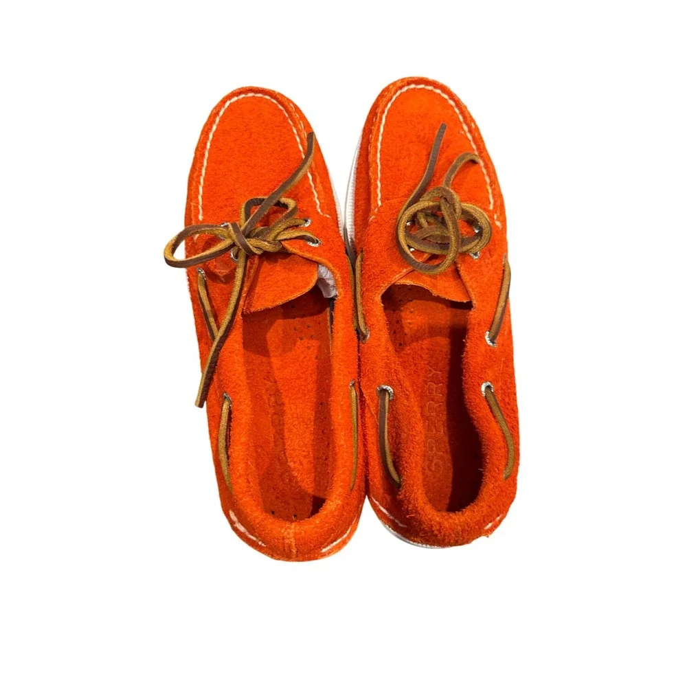 Sperry Top-Sider navigate any