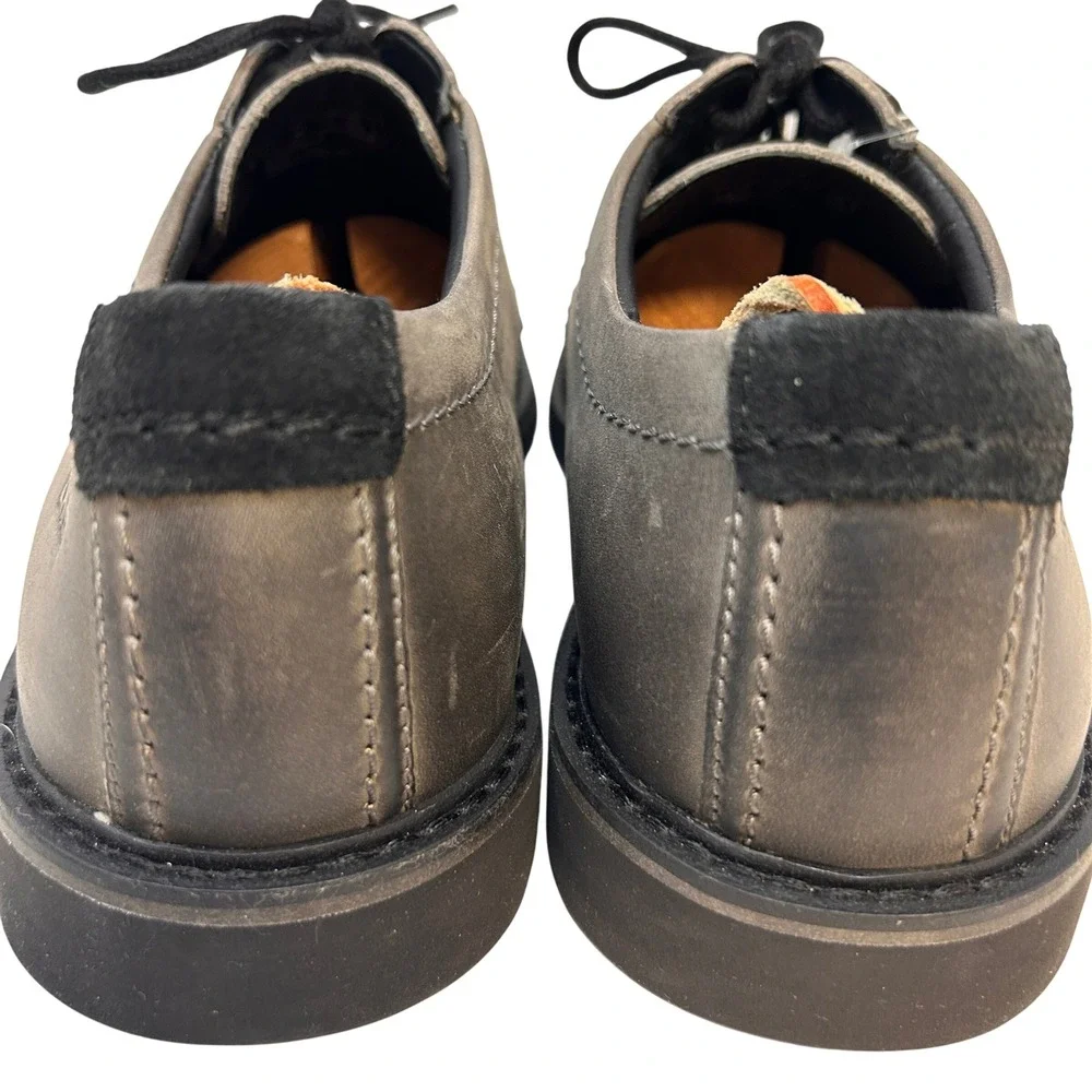 Clarks atticus lt