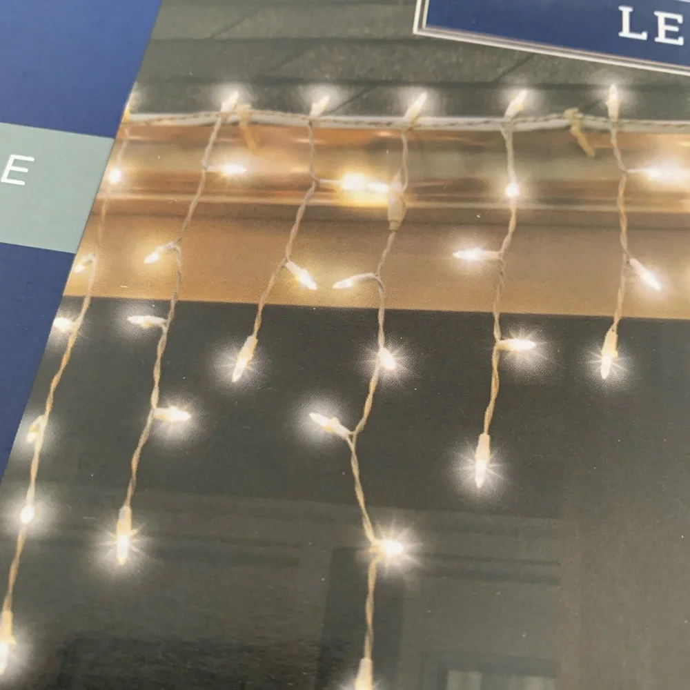 NOS ICICLE STYLE 100 count Cool White Christmas Lights Celebrations LED Tested