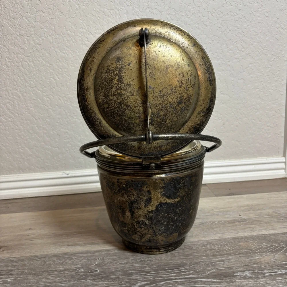 N/A material silver