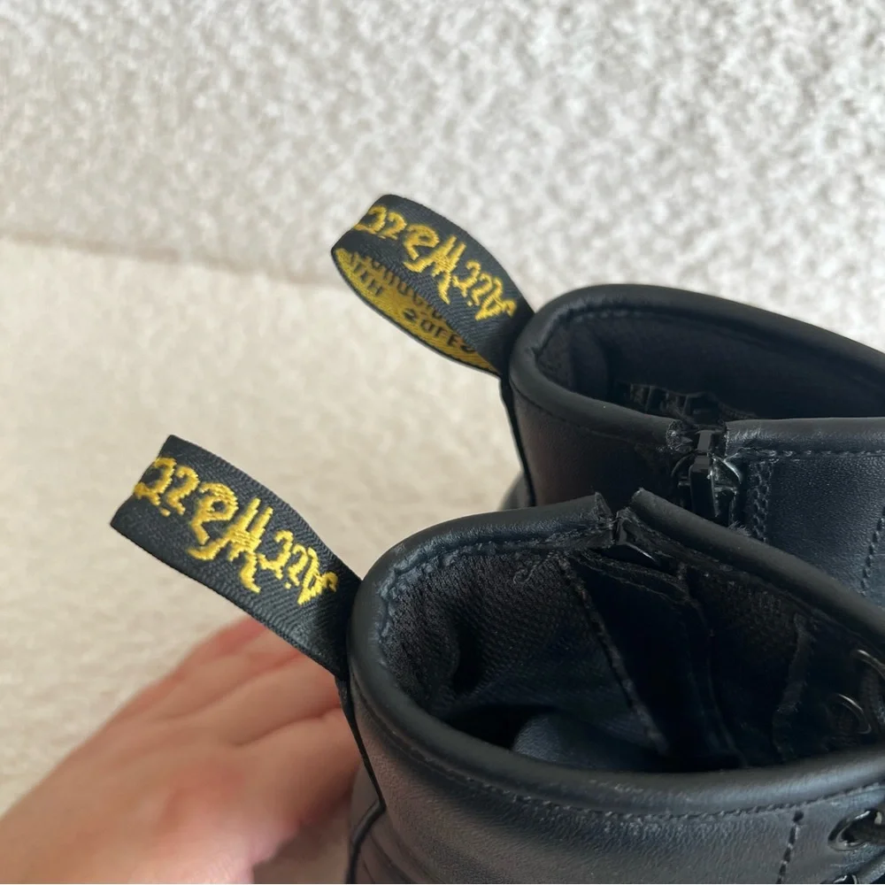 Dr. Martens dr martens