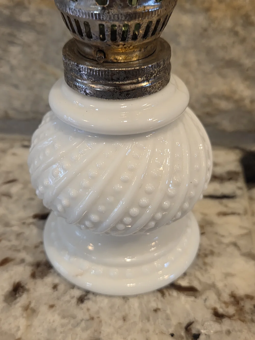 Vintage white hobnail