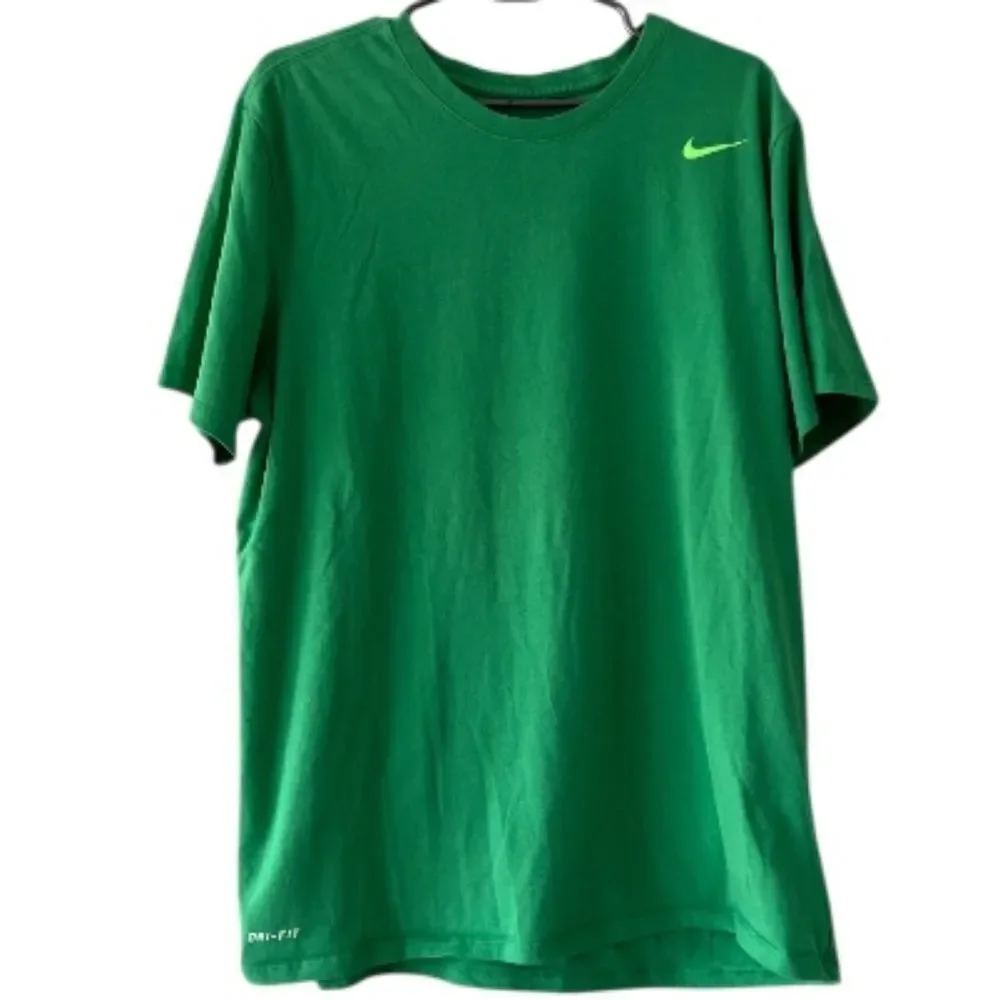 Nike Men's Athletic Dri-FIT Short Sleeve Tee size XL