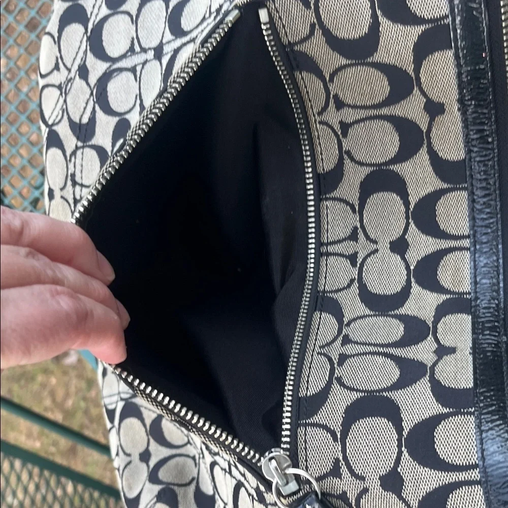 Coach rips 17x crossbody